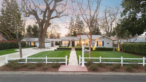 407 N Todd St, Visalia, CA, 93291-4419 | Card Image