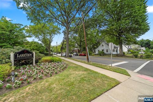 21D Lakeview Ave, Leonia, NJ, 07605-3116 | Card Image