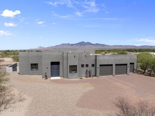 52 Burruel St, Tubac, AZ, 85646-0003 | Card Image