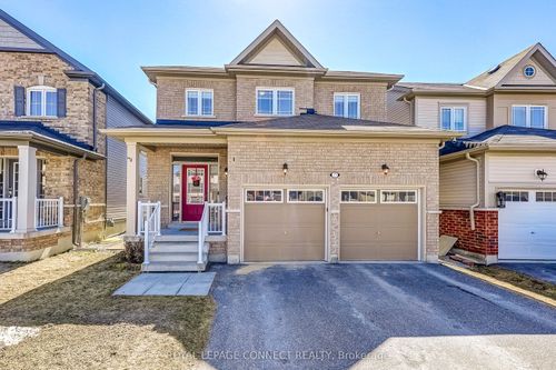 17 Don Hadden Cres, Brock, ON, L0C1H0 | Card Image