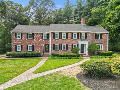 35 Grey Ln, Lynnfield, MA, 01940-1062 | Card Image