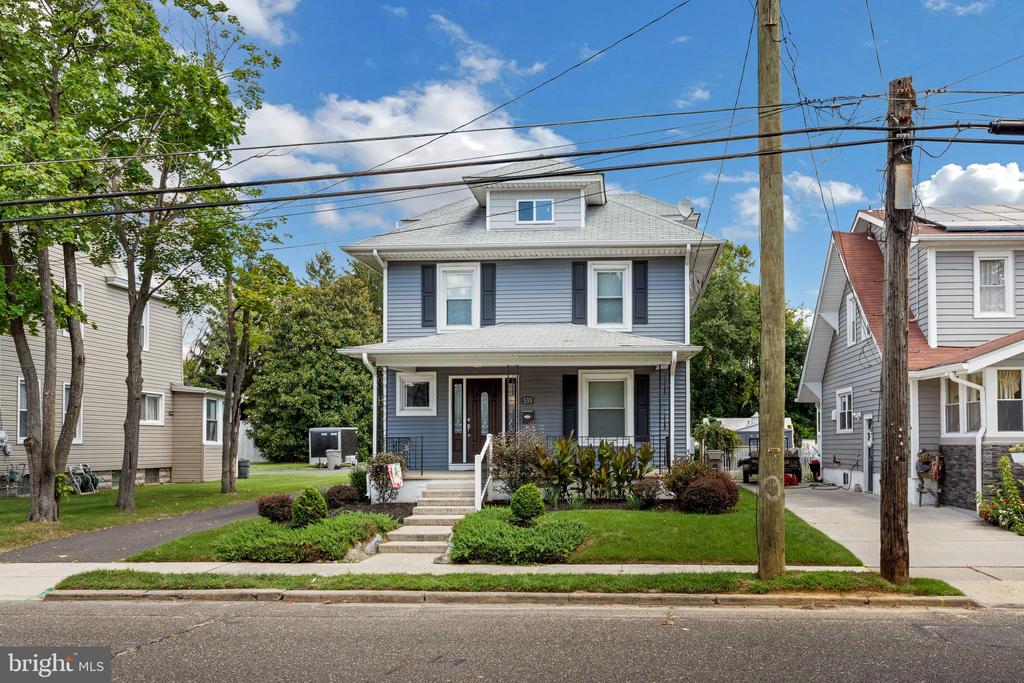 Delaware St, Paulsboro, NJ 08066