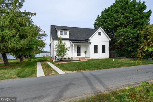 318 Old Point Rd, CHESTER, MD, 21619-2328 | Card Image