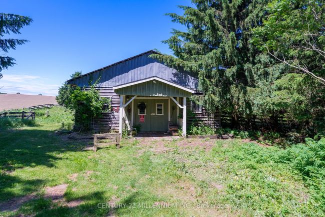 836100 4 Th Line E, House other with 3 bedrooms, 2 bathrooms and 20 parking in Mulmur ON | Image 31