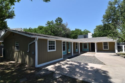 2913 E 51st St, Austin, TX, 78723-4646 | Card Image