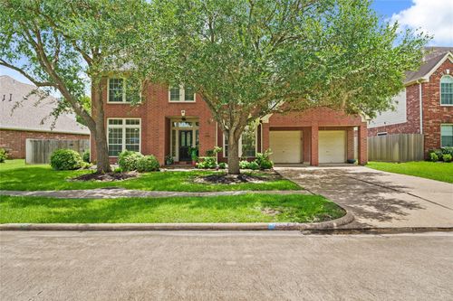 2227 Clawson Falls Ln, Sugar Land, TX, 77479-8975 | Card Image