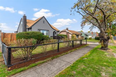 441 19th Avenue, House other with 3 bedrooms, 1 bathrooms and 1 parking in Longview WA | Image 3