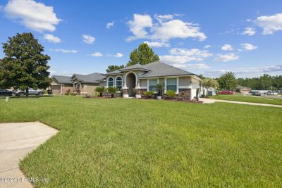 1016 Grackle Court, House other with 4 bedrooms, 2 bathrooms and null parking in Middleburg FL | Image 2