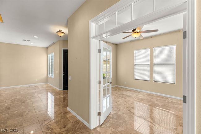 17 Morninglow Pass, House other with 4 bedrooms, 4 bathrooms and null parking in Henderson NV | Image 10