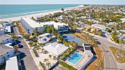 104-5608 Gulf Dr, HOLMES BEACH, FL, 34217-1648 | Card Image
