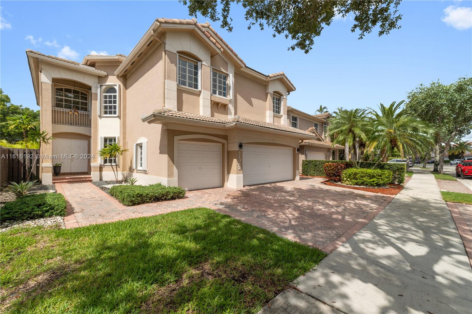 72nd Ter, Doral, FL 33178