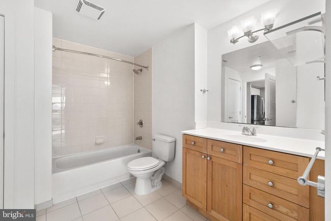 APT-909 - 2001 15 Th St N, Condo with 2 bedrooms, 2 bathrooms and null parking in ARLINGTON VA | Image 37