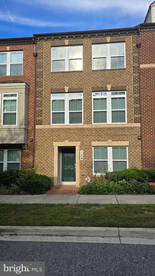 124 Community Center Ave, GAITHERSBURG, MD, 20878-4033 | Card Image