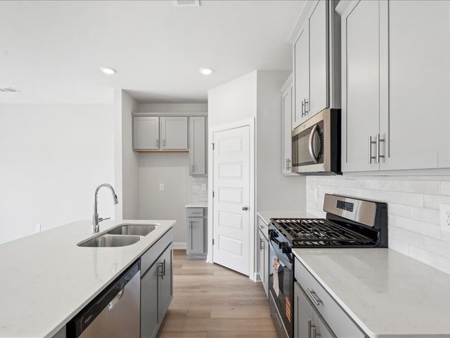 229 Cupid Court, Townhouse with 3 bedrooms, 3 bathrooms and null parking in Greer SC | Image 4