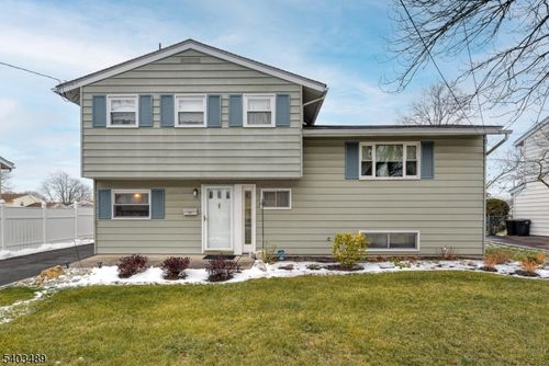 113 Berwick St, Raritan, NJ, 08869-1608 | Card Image