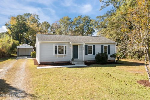 2859 Easy St, Newport, NC, 28570-9227 | Card Image