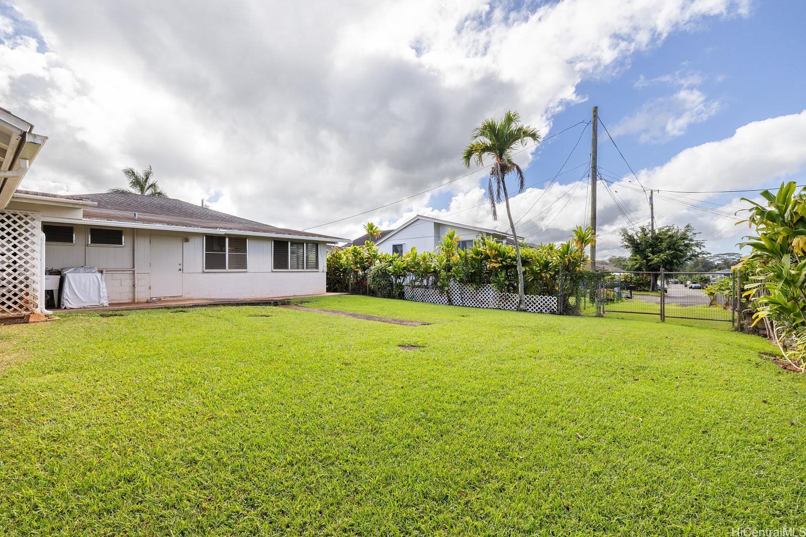 Kilea Pl, Wahiawa, HI 96786