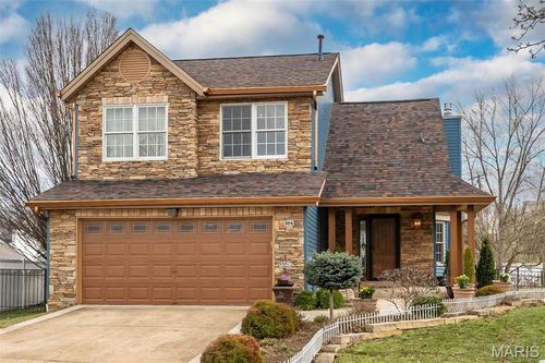 304 Xavier Ct, Valley Park, MO, 63088-2322 | Card Image