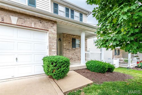 4940 Hurstborough Ct, Hazelwood, MO, 63042-1592 | Card Image