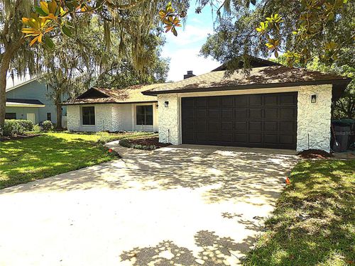 8546 Amber Oak Dr, Orlando, FL, 32817-1229 | Card Image