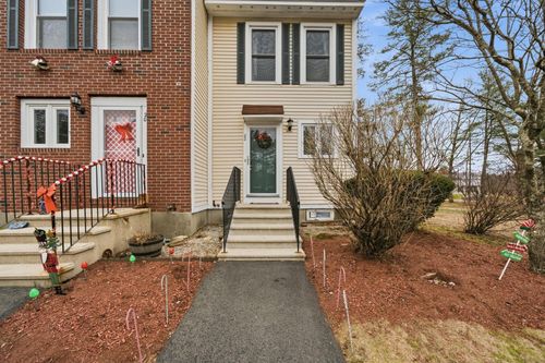 22 Kimberly Dr, Merrimack, NH, 03054-2738 | Card Image