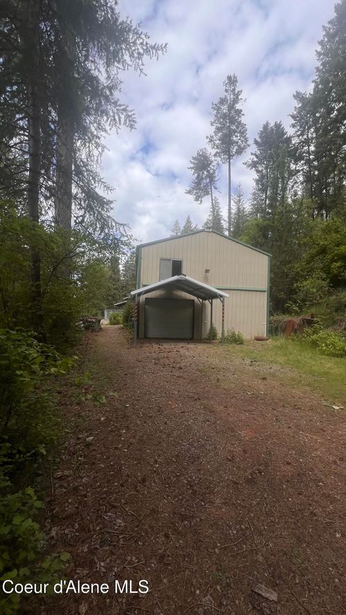 233 E Driftwood Heights Dr, Harrison, ID, 83833 | Card Image