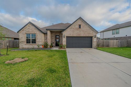 15414 Spring Lake Avenue, Baytown, TX, 77523 | Card Image