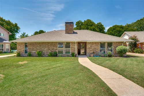 3221 Bandolino Ln, Plano, TX, 75075-1749 | Card Image