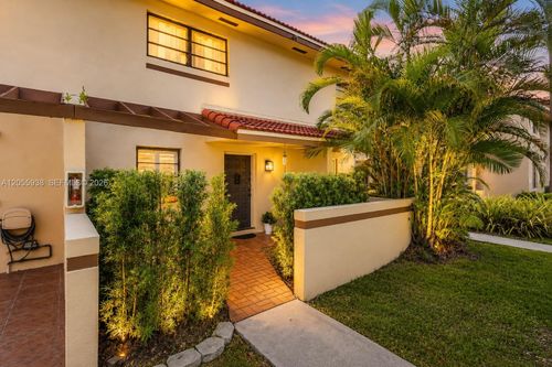 104e-6256 Sw 136th Court, Miami, FL, 33183 | Card Image