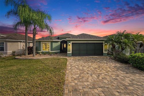 29318 Snap Hook Dr, SAN ANTONIO, FL, 33576-4637 | Card Image