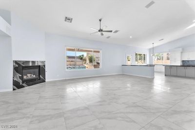 3958 Tropical Vine Street, House other with 3 bedrooms, 3 bathrooms and null parking in Las Vegas NV | Image 3