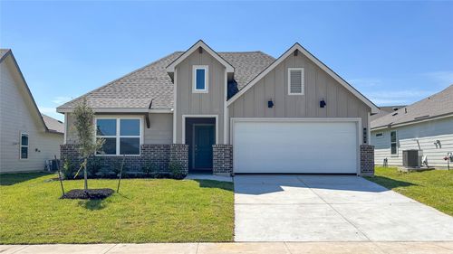 903 Legrand St, Brenham, TX, 77833-1315 | Card Image