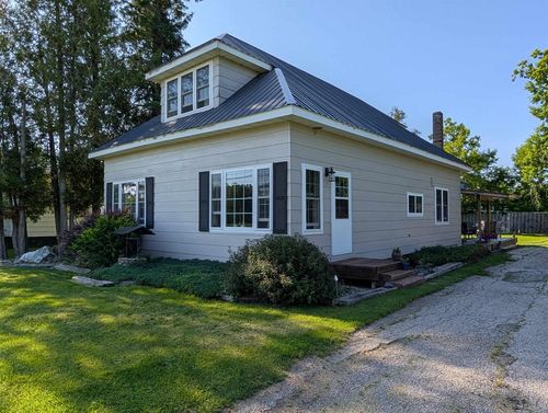 W173 County Road 358, DAGGETT (MI), MI, 49821 | Card Image
