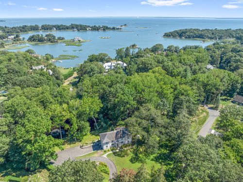 46 Sunswyck Rd, Darien, CT, 06820-6025 | Card Image