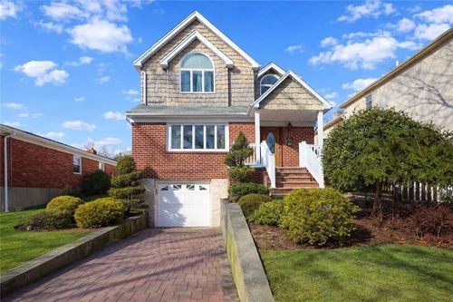 335 Lightner Ave, Staten Island, NY, 10314-5506 | Card Image