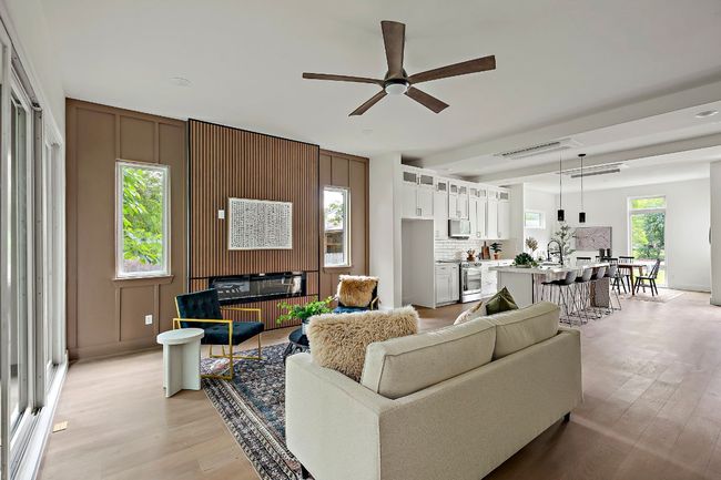 4603 Parkdale Pl, House other with 6 bedrooms, 5 bathrooms and 6 parking in Austin TX | Image 4
