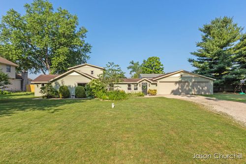 6835 Mccords Ave Se, Alto, MI, 49302-8607 | Card Image