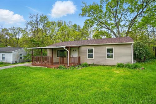 9530 Crestbrook Dr, Cincinnati, OH, 45231 | Card Image