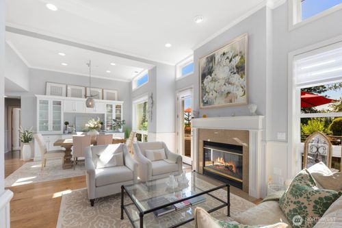a602-225 4th Ave, Kirkland, WA, 98033-6198 | Card Image