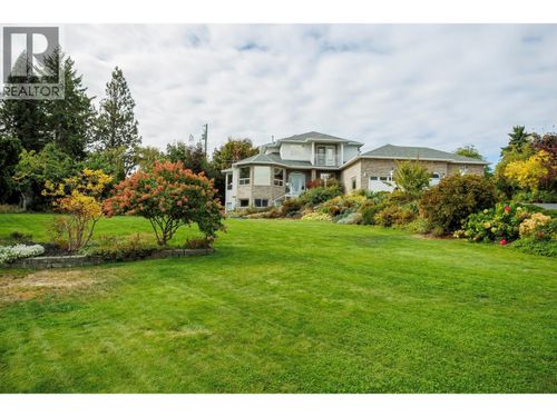11310 Bond Rd, Lake Country, BC, V4V1J5 | Card Image