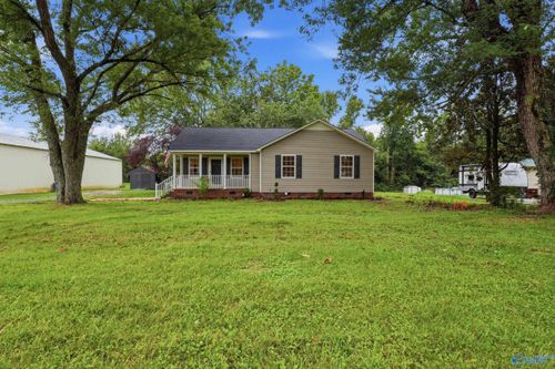 28585 Old Scrouge Rd, Elkmont, AL, 35620-4939 | Card Image