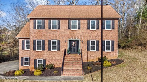 704 Knights Bridge Rd, Maryville, TN, 37803-1001 | Card Image