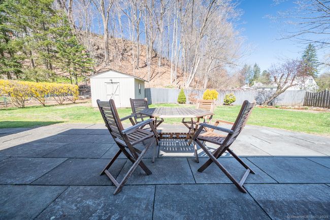 27 Cherry Ln, House other with 3 bedrooms, 3 bathrooms and null parking in Bethel CT | Image 30