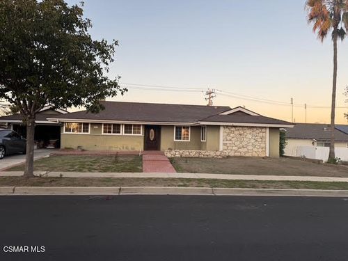 161 Teasdale St, Thousand Oaks, CA, 91360-3154 | Card Image