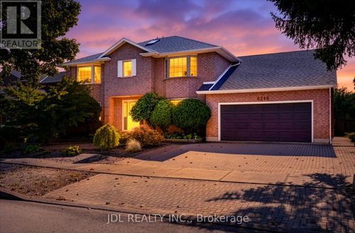 6240 Moretta Dr, Niagara Falls, ON, L2J4H4 | Card Image