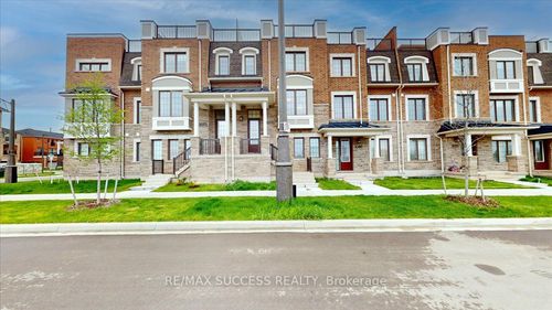 3071 Travertine Dr, Oakville, ON, L6M5P2 | Card Image