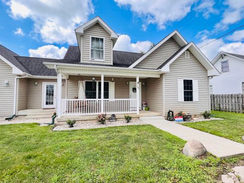 101 W Broad St, Kennard, IN, 47351-9207 | Card Image