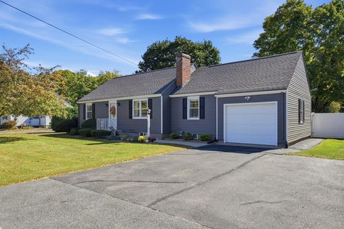724 Dewey St, West Springfield, MA, 01089-1651 | Card Image