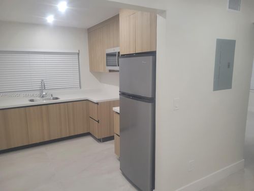 apt-11-2900 W Flagler St, Miami, FL, 33135-1356 | Card Image
