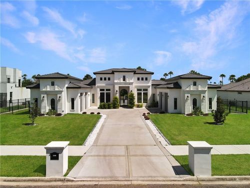 13509 Borolo Dr, Edinburg, TX, 78541-7646 | Card Image